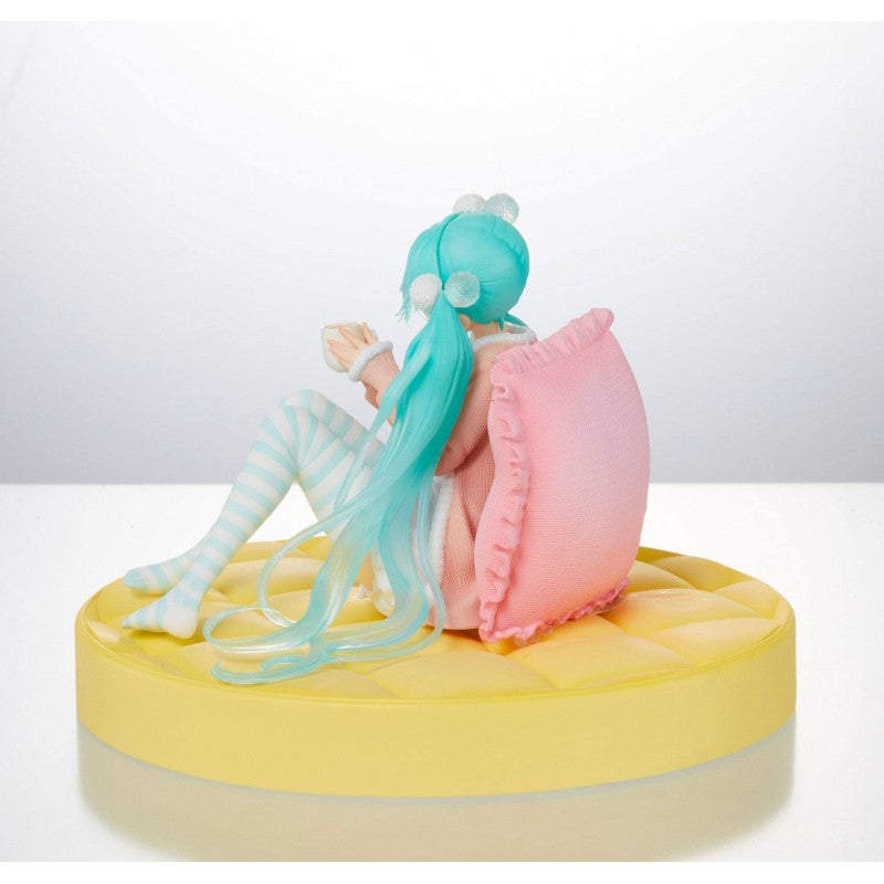 Figura Vocaloid Hatsune Miku Ropa Casual Taito - Anime Store